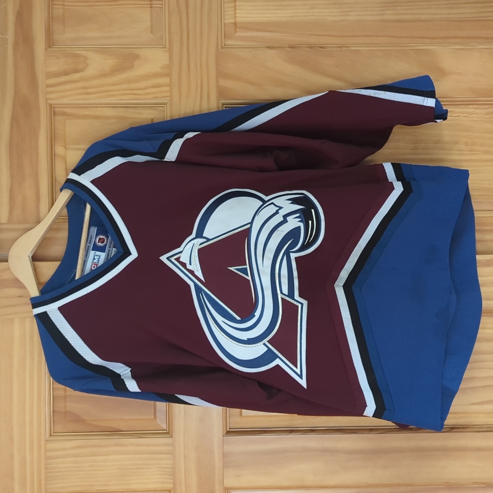 Colorado Avalanche Jersey - Adult Small